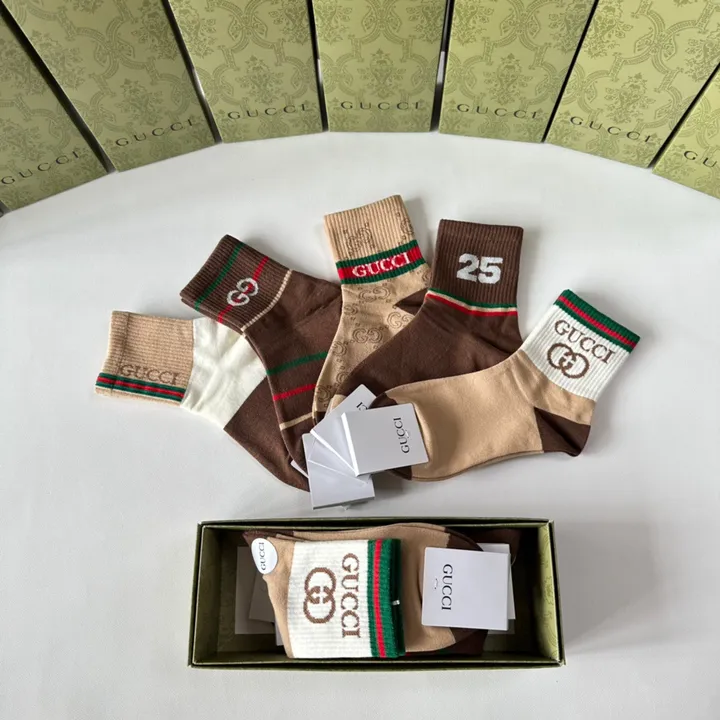 スーパーコピー グッチ 靴下