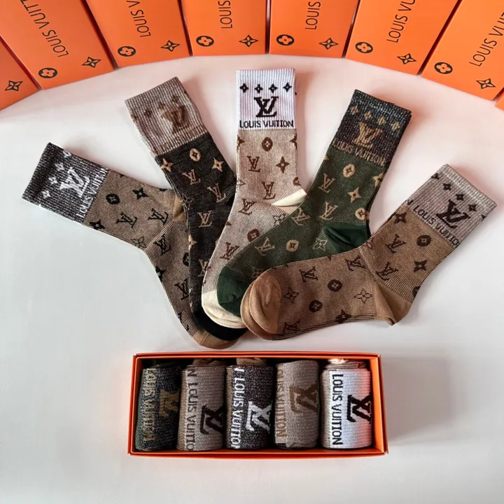 スーパーコピー ルイヴィトン 靴下