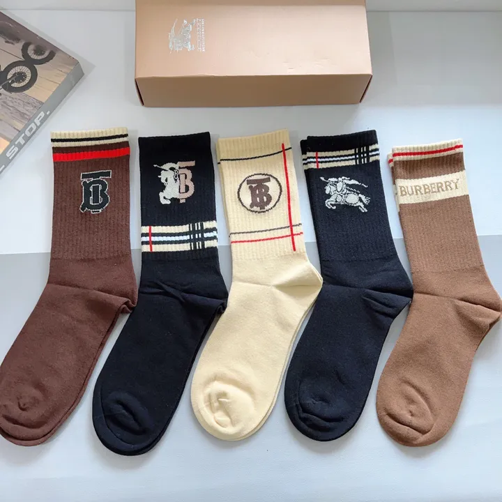スーパーコピー バーバリー ス 靴下