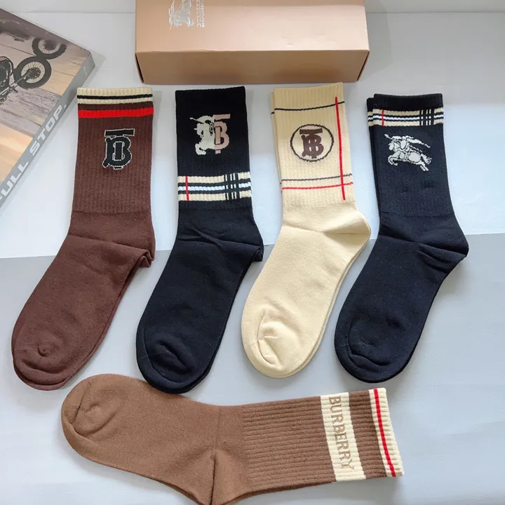 スーパーコピー バーバリー ス 靴下