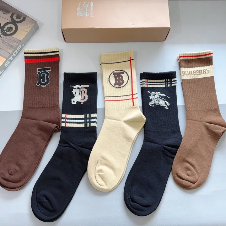 スーパーコピー バーバリー ス 靴下