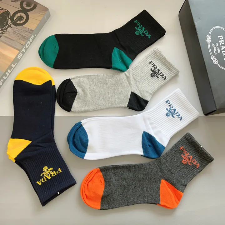 スーパーコピー バレンシアガ 靴下