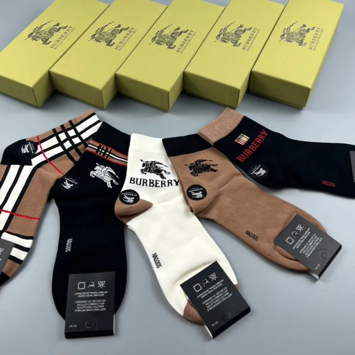 スーパーコピー バーバリー ス 靴下