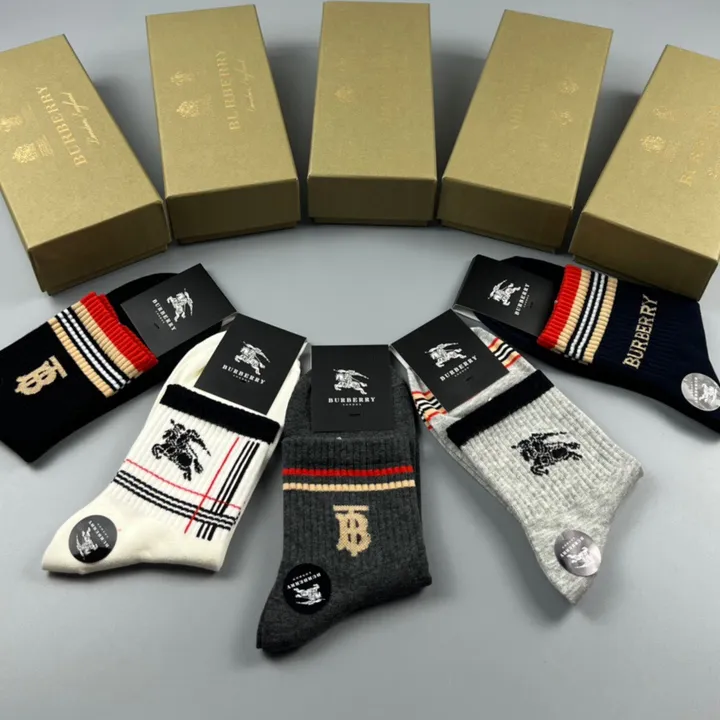 スーパーコピー バーバリー ス 靴下
