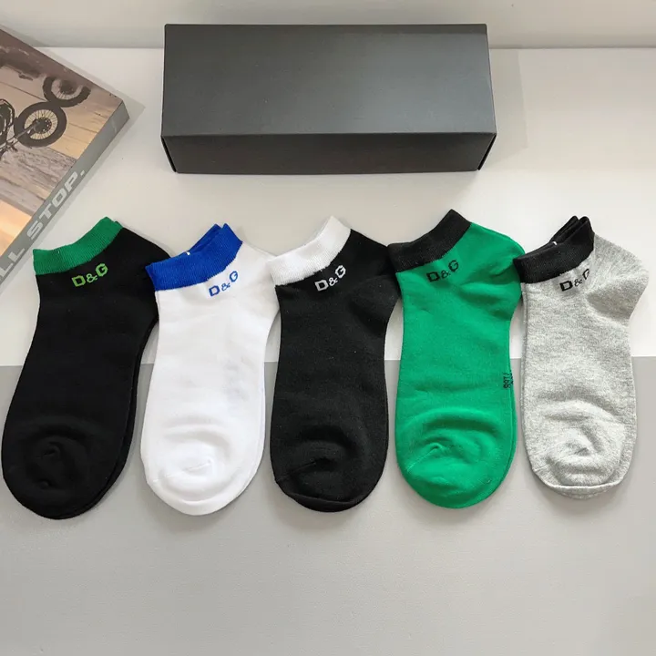 スーパーコピー ミュウミュウ 靴下