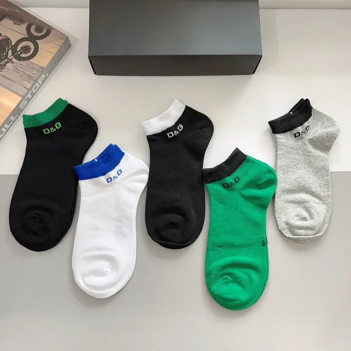 スーパーコピー ミュウミュウ 靴下