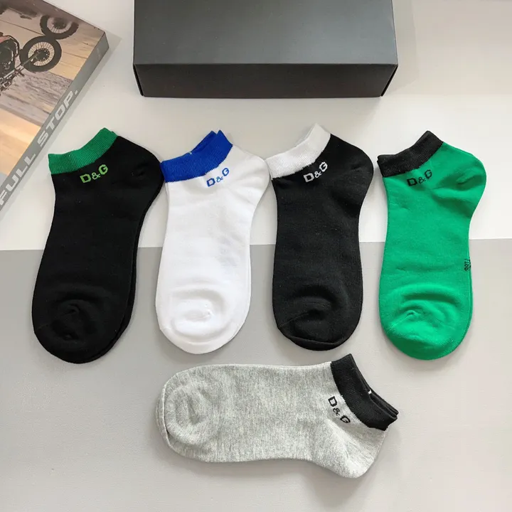 スーパーコピー ミュウミュウ 靴下