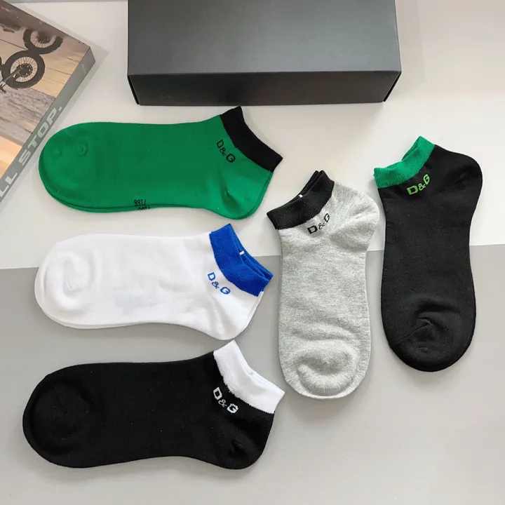 スーパーコピー ミュウミュウ 靴下