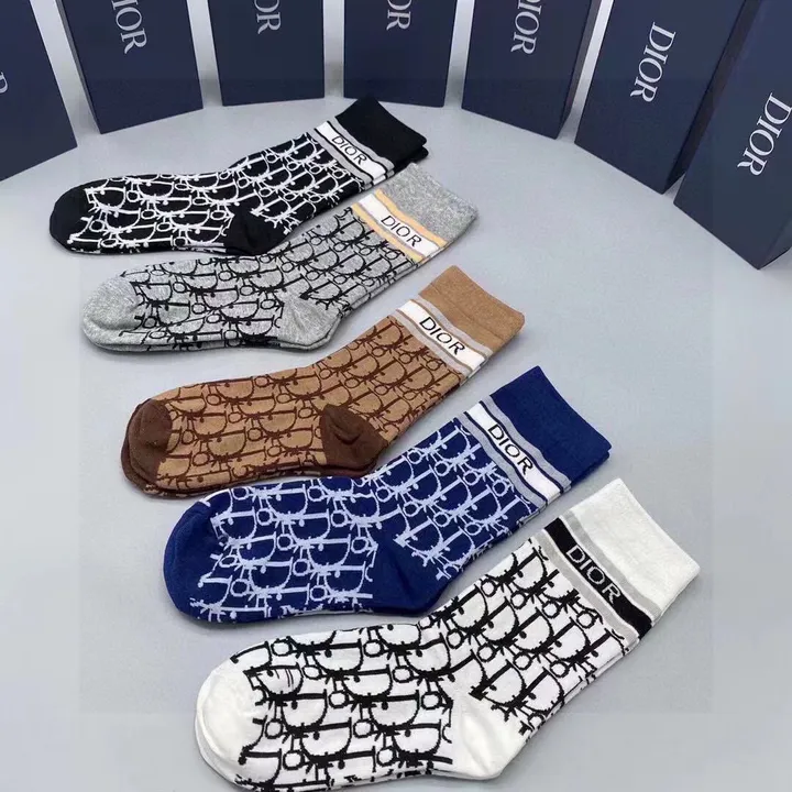 スーパーコピー ディオール 靴下