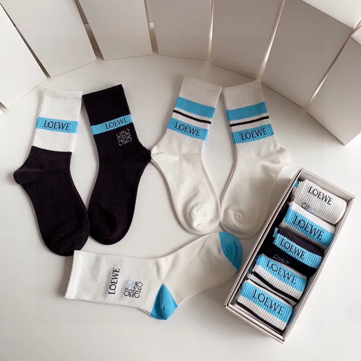 スーパーコピー ロエベ 靴下
