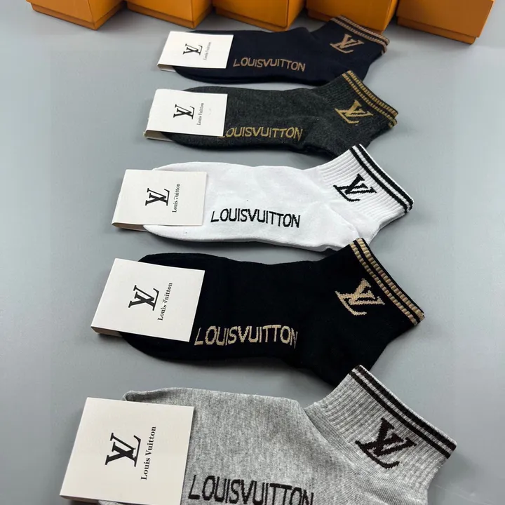 スーパーコピー ルイヴィトン 靴下
