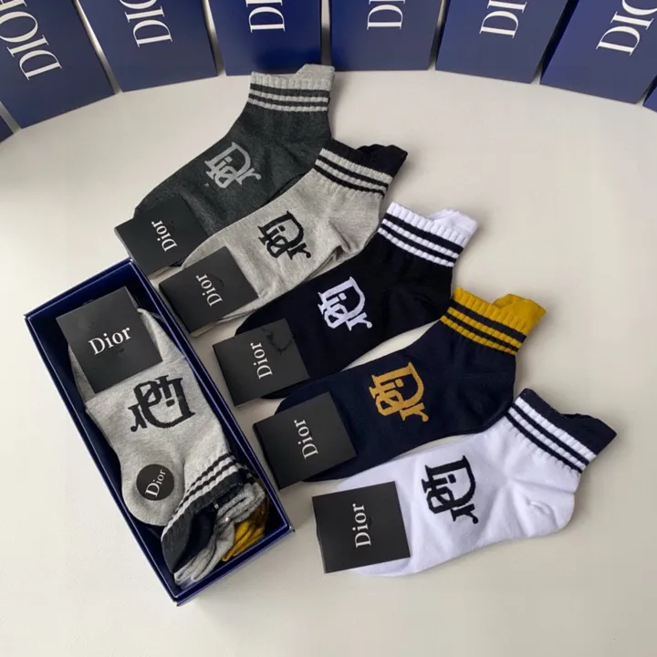 スーパーコピー ディオール 靴下