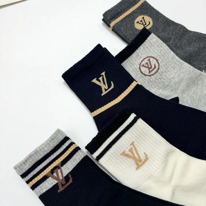スーパーコピー ルイヴィトン 靴下