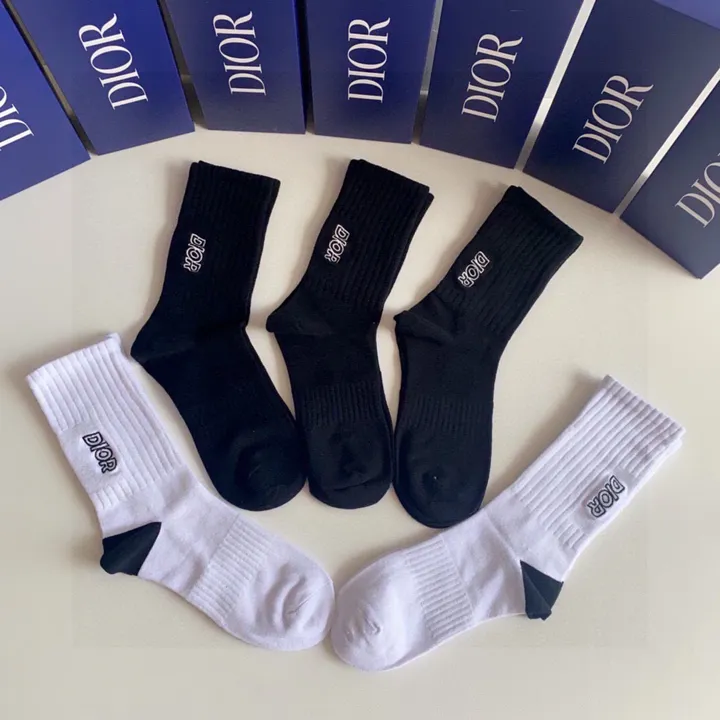 スーパーコピー ディオール 靴下