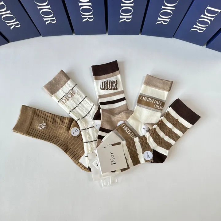 スーパーコピー ディオール 靴下