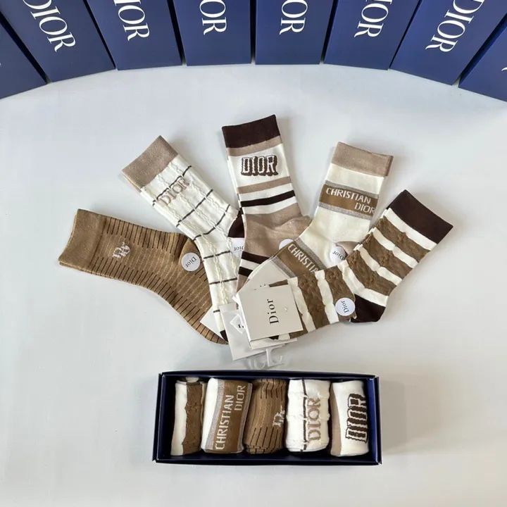 スーパーコピー ディオール 靴下