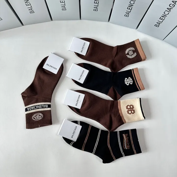 スーパーコピー バレンシアガ 靴下