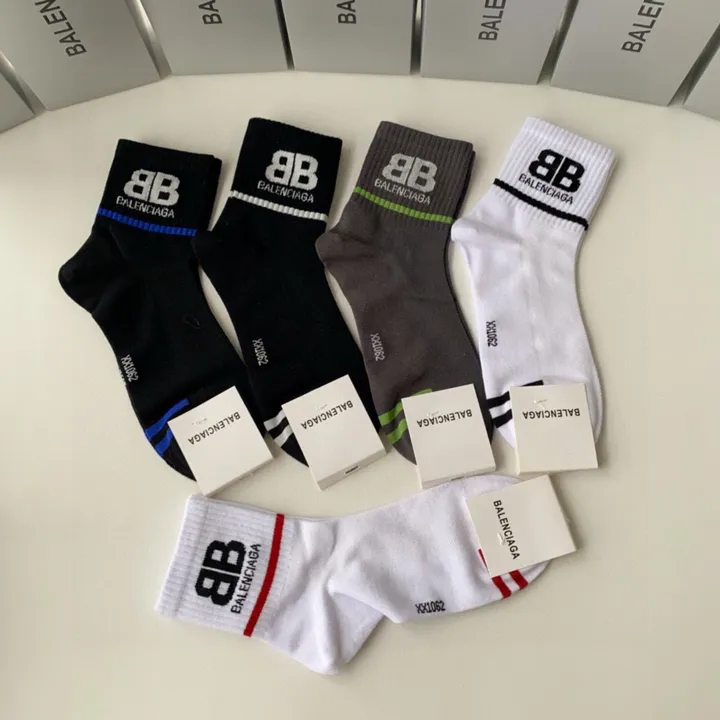 スーパーコピー バレンシアガ 靴下