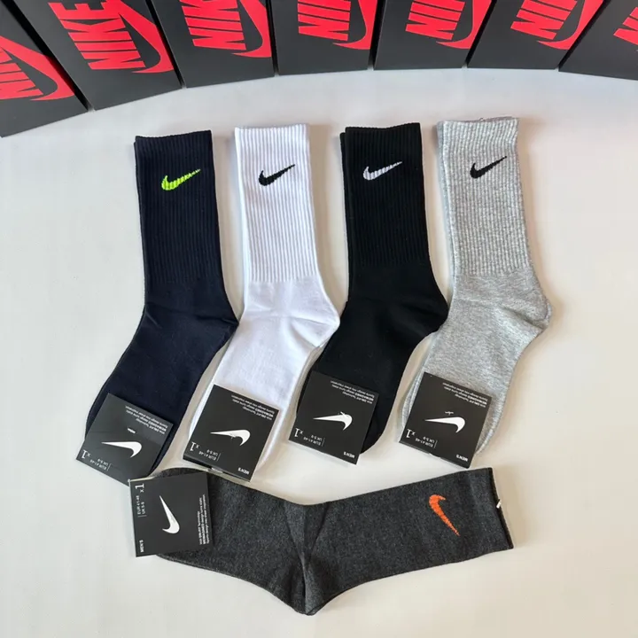 スーパーコピー ナイキ 靴下