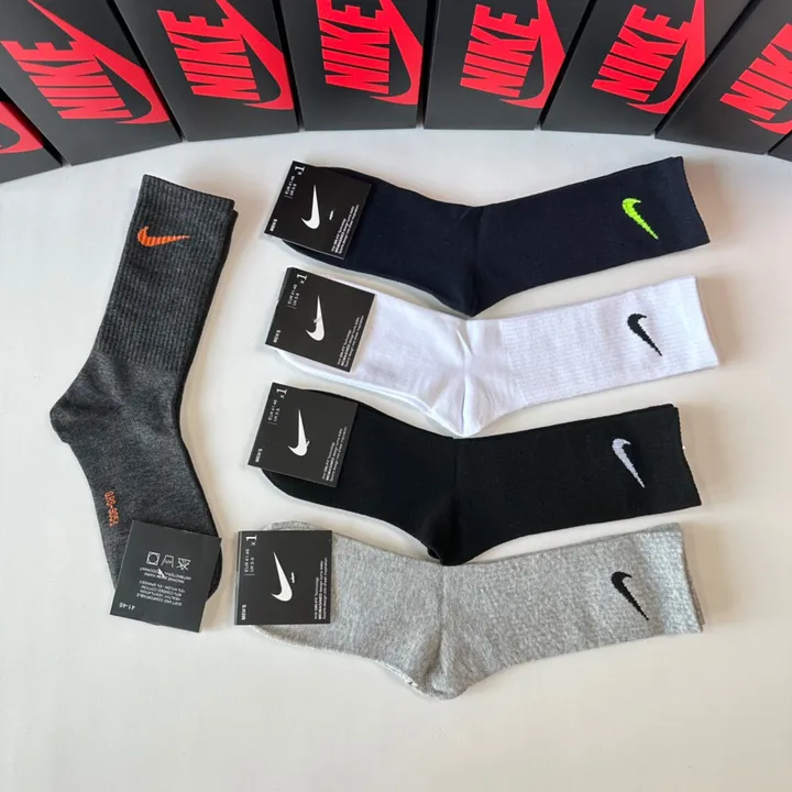 スーパーコピー ナイキ 靴下