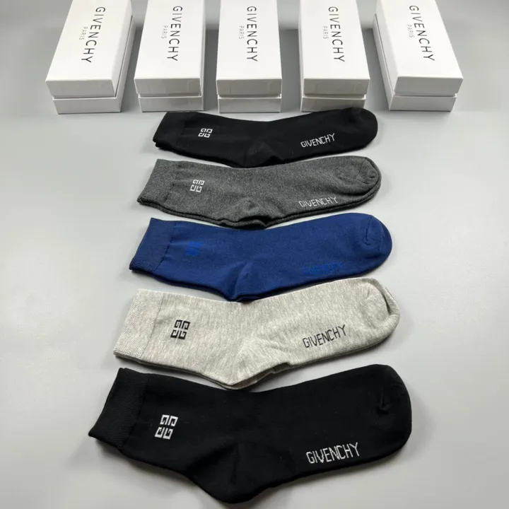 スーパーコピー ジバンシィ 靴下