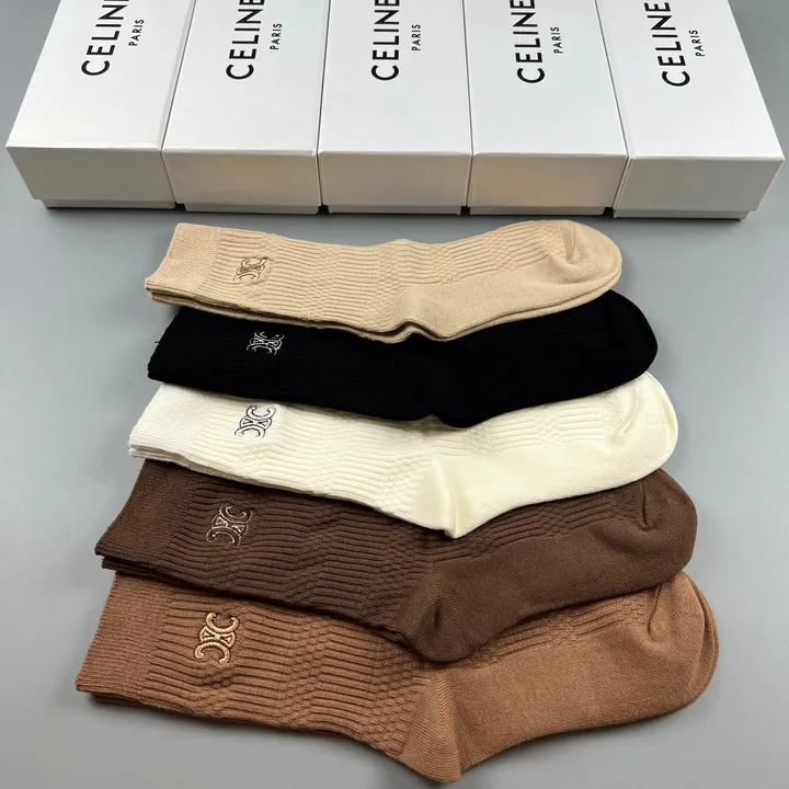 スーパーコピー ディオール 靴下