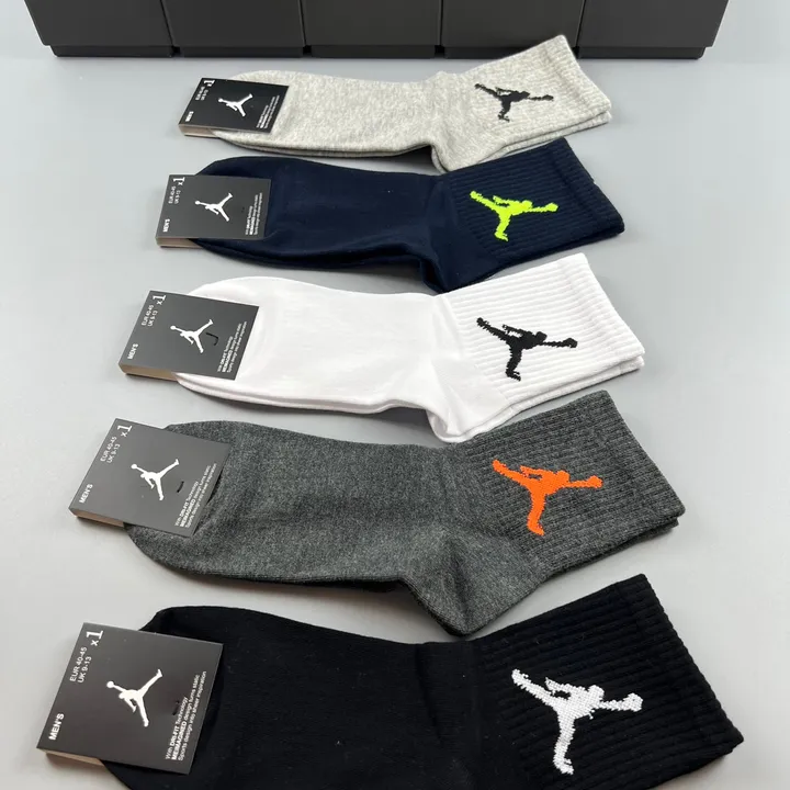 スーパーコピー エアジョーダン 靴下