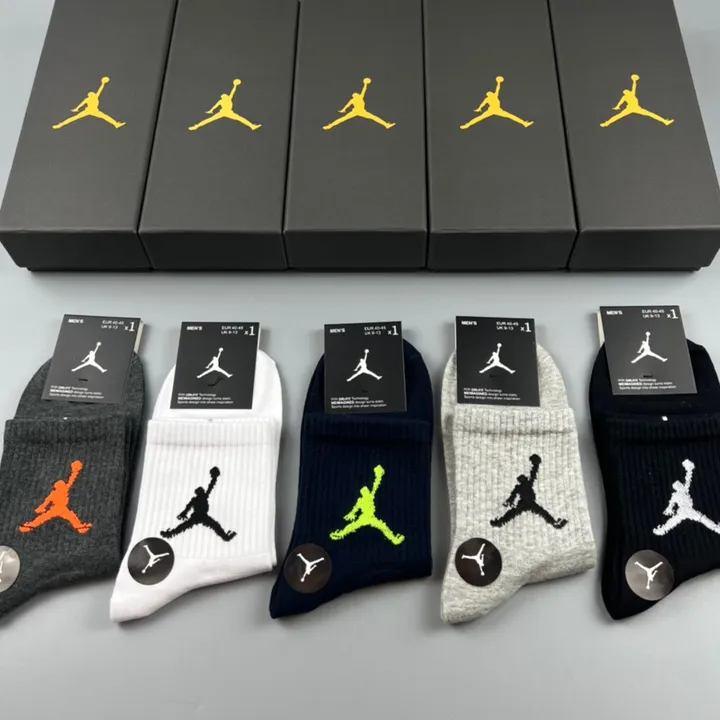 スーパーコピー エアジョーダン 靴下