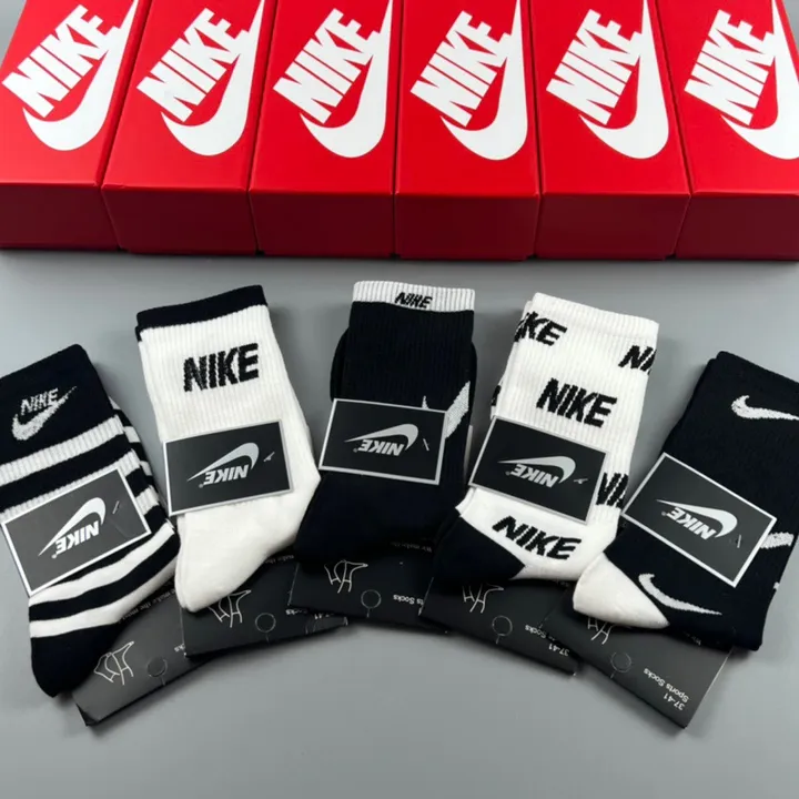 スーパーコピー ナイキ 靴下