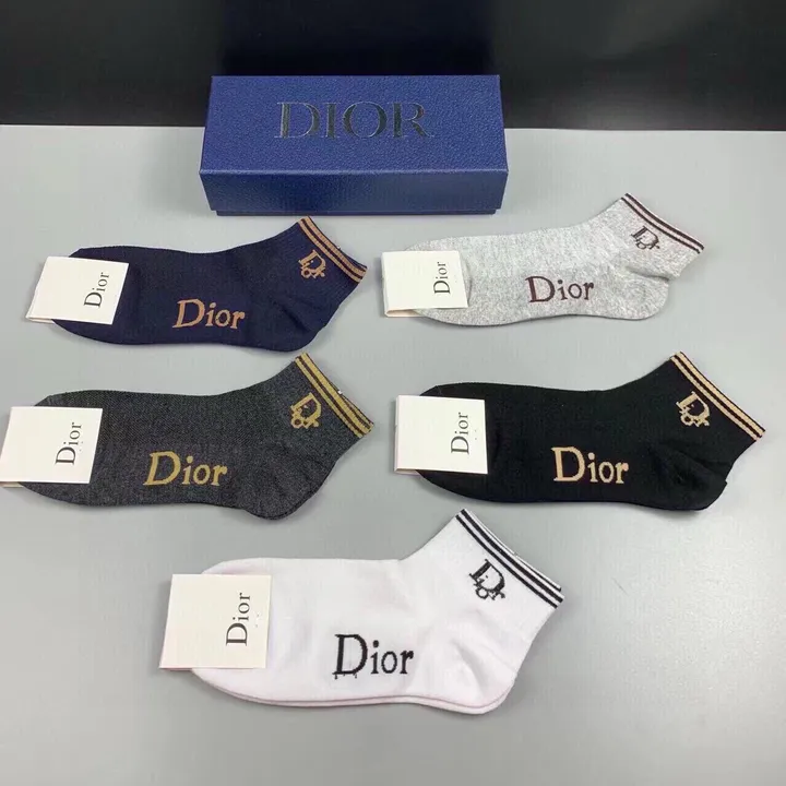 スーパーコピー ディオール 靴下