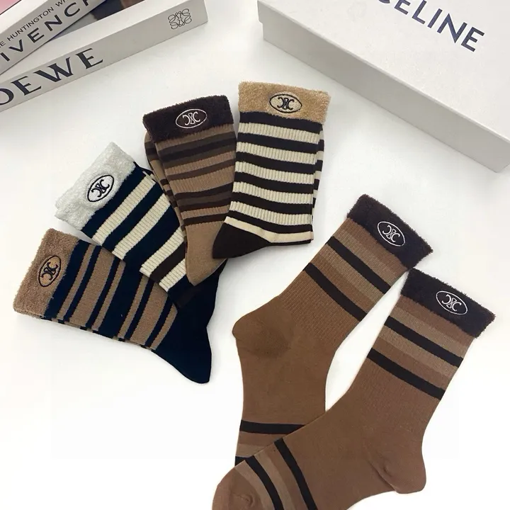 スーパーコピー セリーヌ 靴下