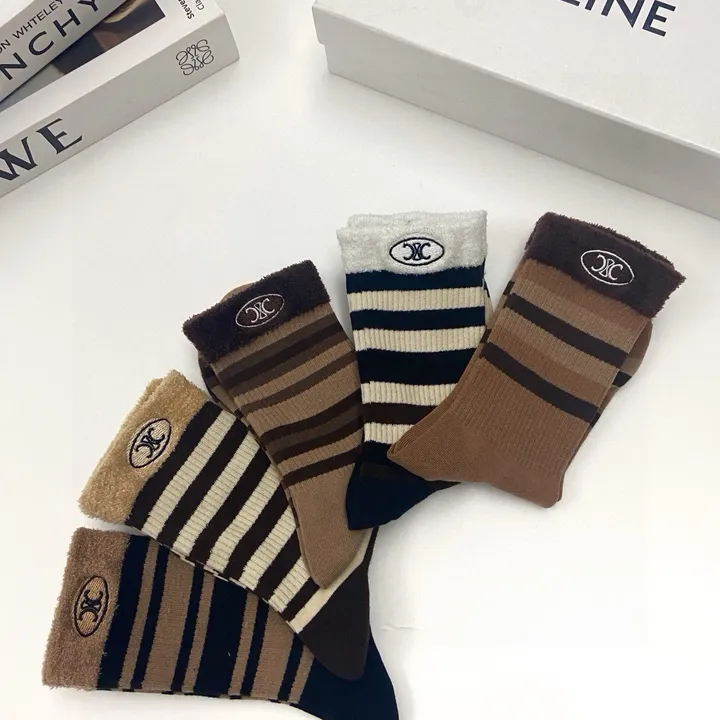 スーパーコピー セリーヌ 靴下