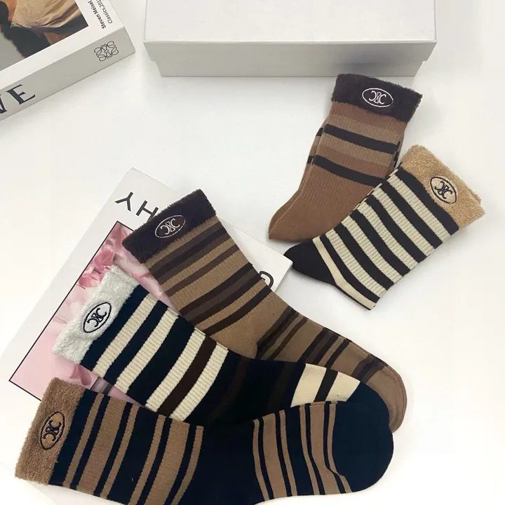 スーパーコピー セリーヌ 靴下