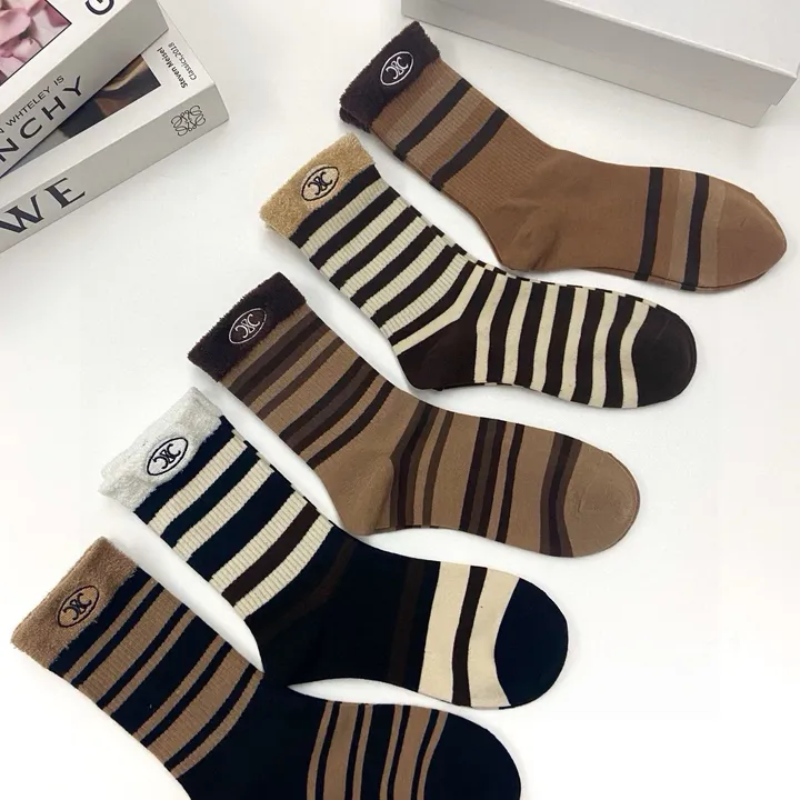 スーパーコピー セリーヌ 靴下