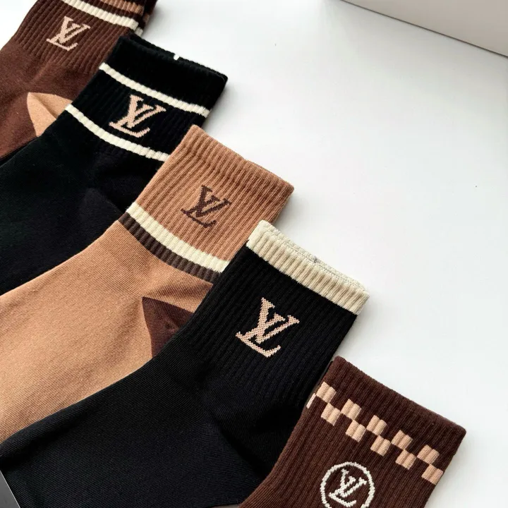 スーパーコピー ルイヴィトン 靴下