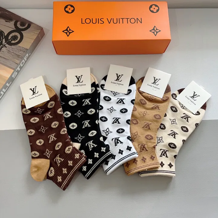スーパーコピー ルイヴィトン 靴下