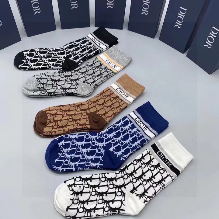 スーパーコピー ディオール 靴下