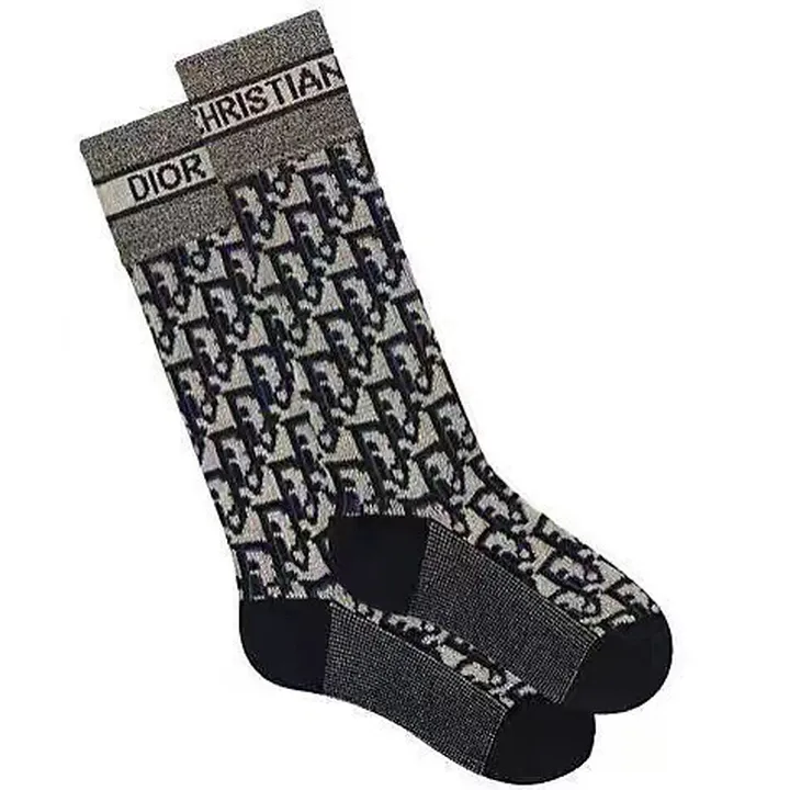 スーパーコピー ディオール 靴下