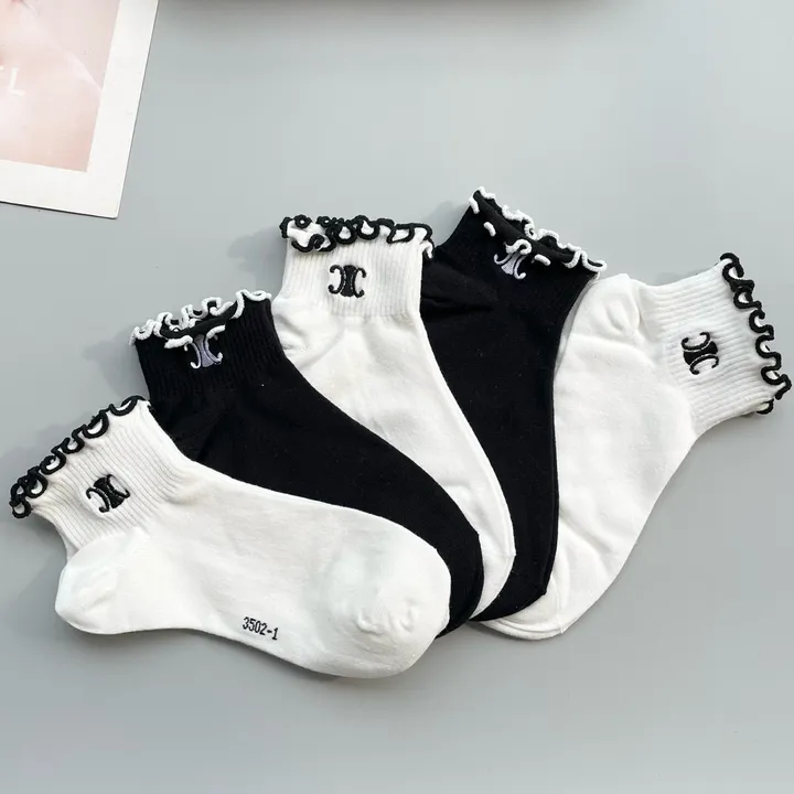 スーパーコピー セリーヌ 靴下