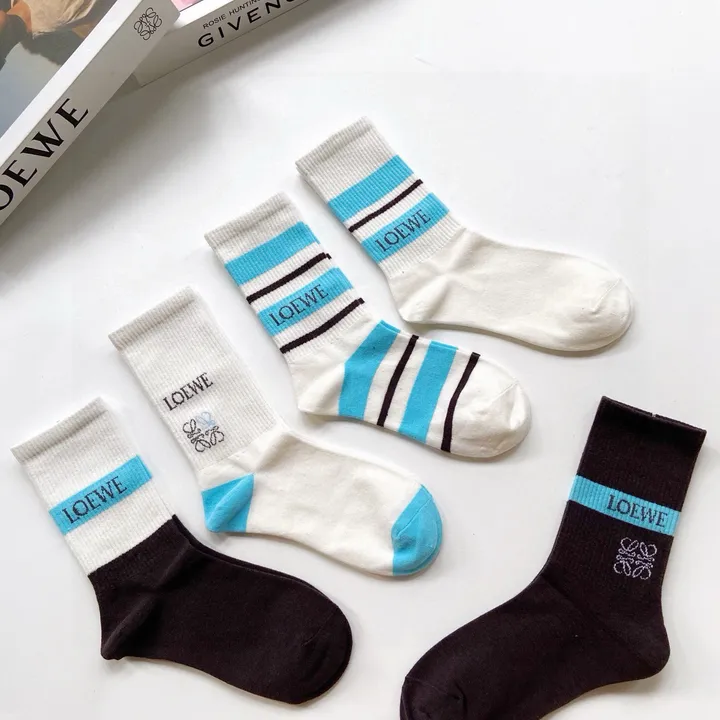 スーパーコピー ロエベ 靴下