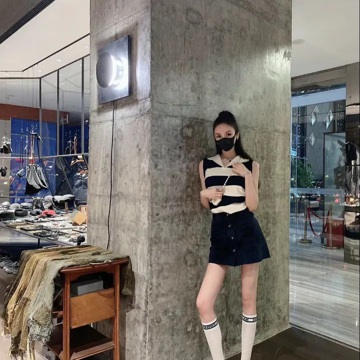 スーパーコピー ディオール 靴下