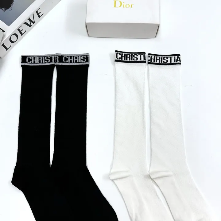 スーパーコピー ディオール 靴下
