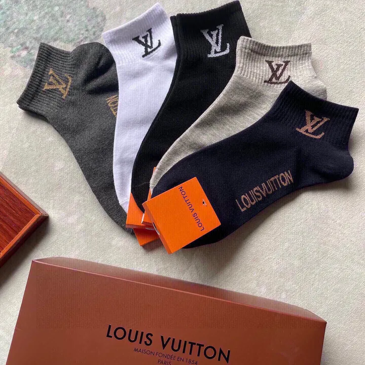 スーパーコピー ルイヴィトン 靴下