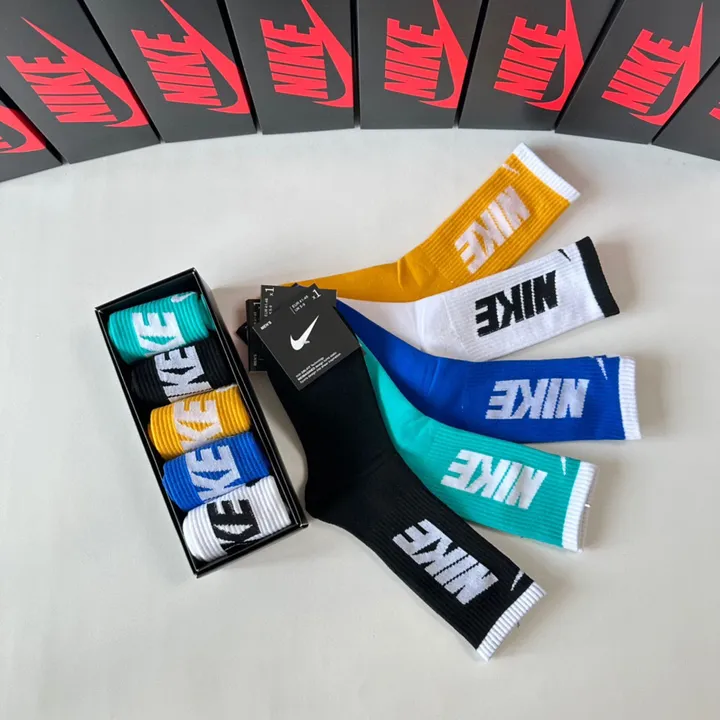 スーパーコピー ナイキ 靴下