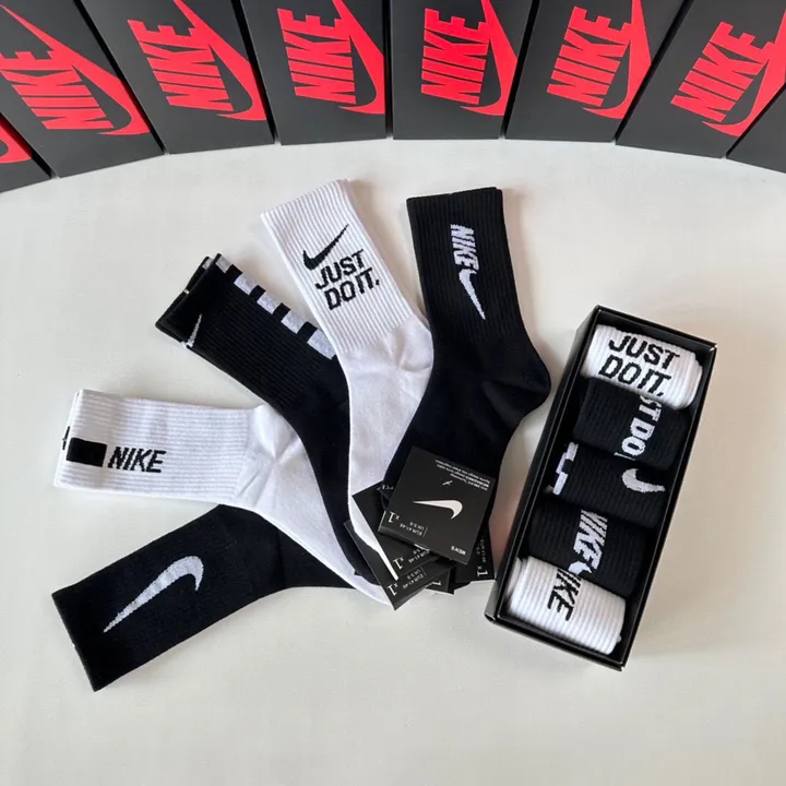 スーパーコピー ナイキ 靴下
