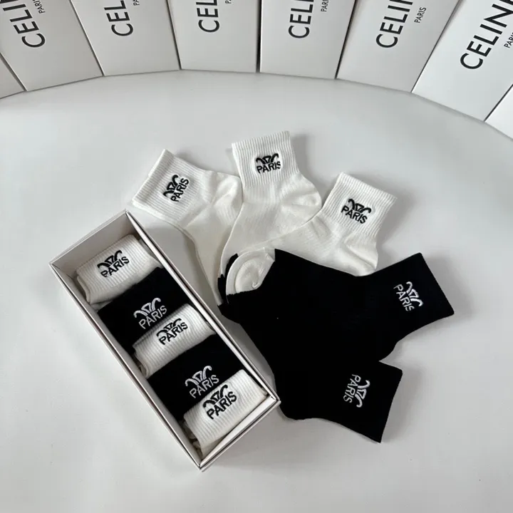 スーパーコピー セリーヌ 靴下