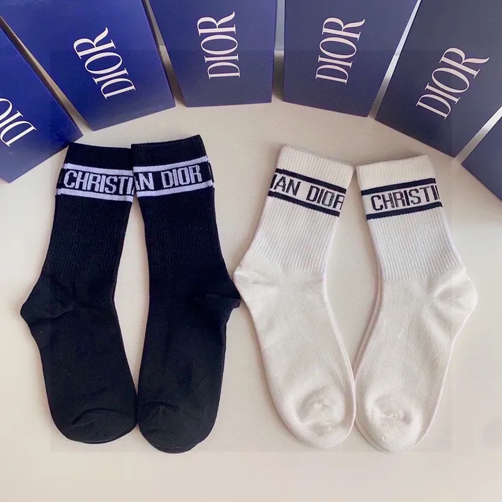 スーパーコピー ディオール 靴下