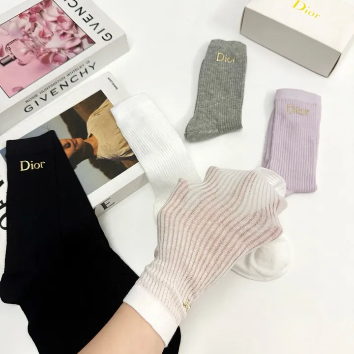 スーパーコピー ディオール 靴下