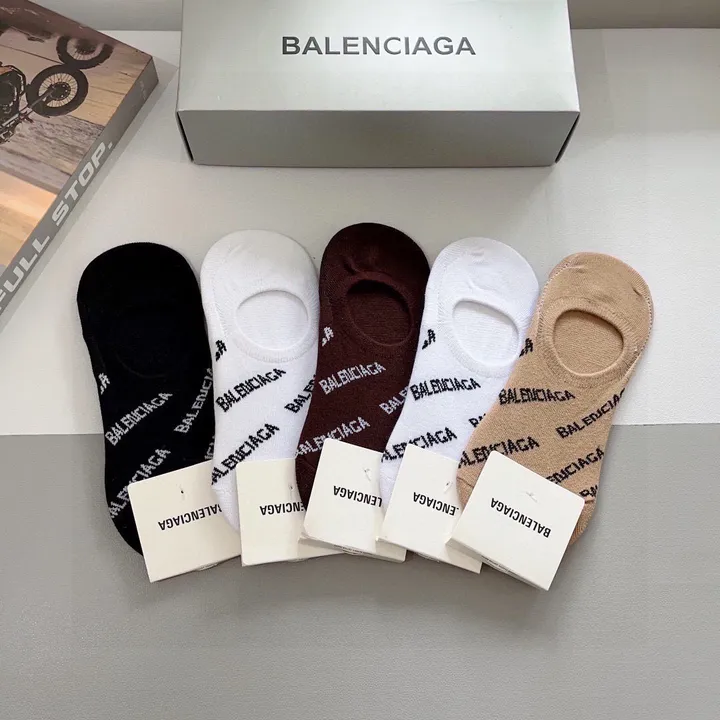スーパーコピー バレンシアガ 靴下
