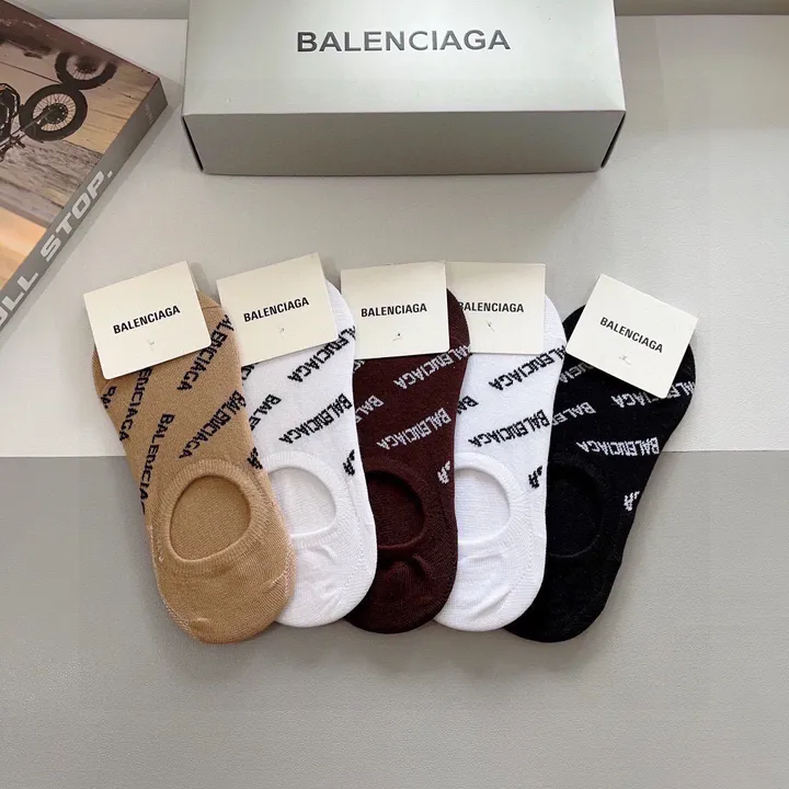 スーパーコピー バレンシアガ 靴下